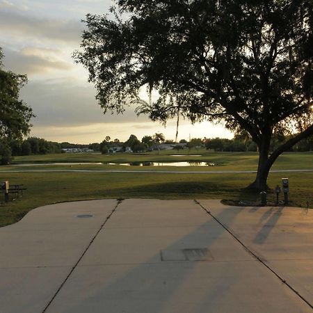 Clerbrook Golf & Rv Resort Caravan Park Clermont Luaran gambar