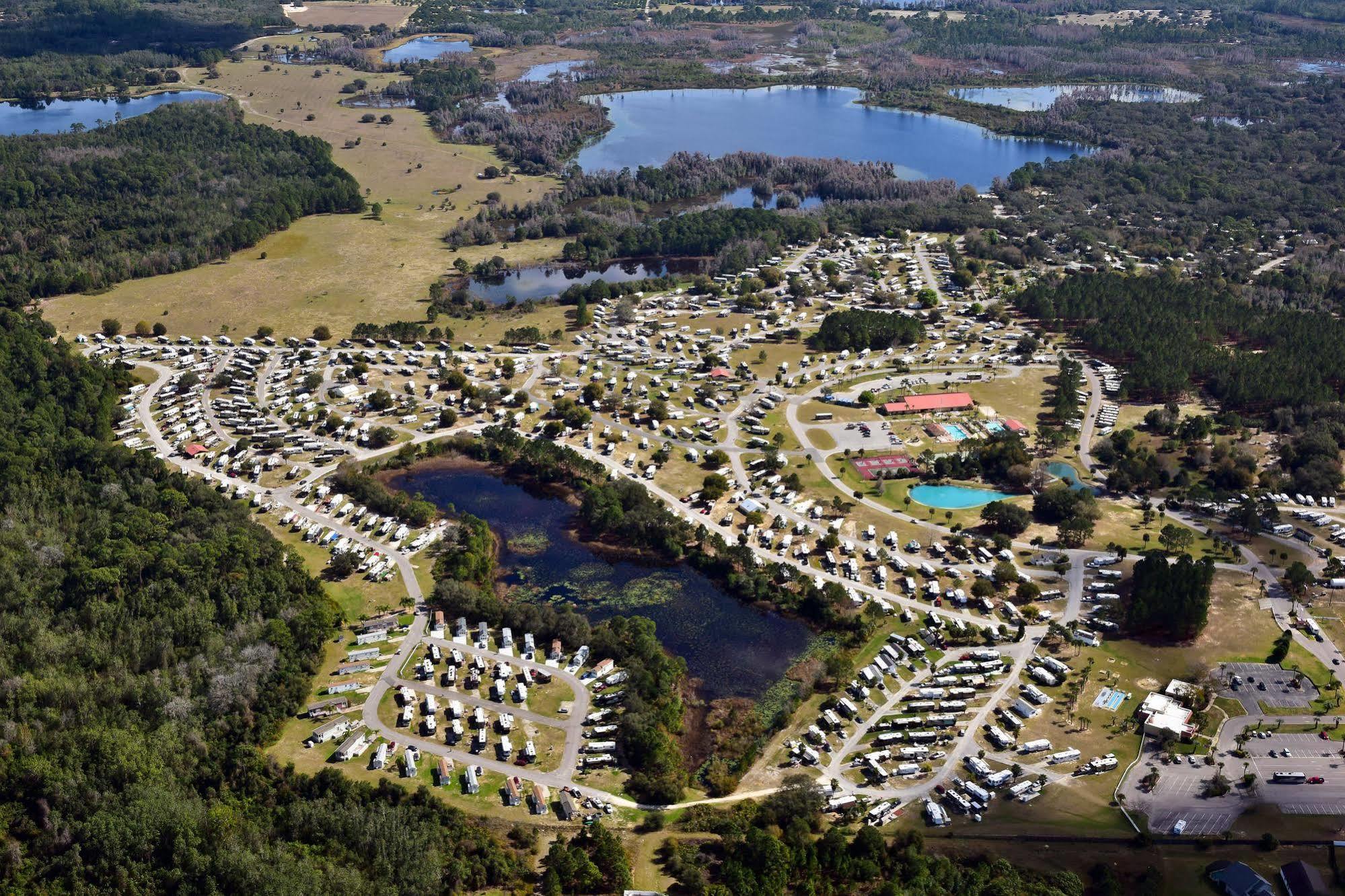 Clerbrook Golf & Rv Resort Caravan Park Clermont Luaran gambar